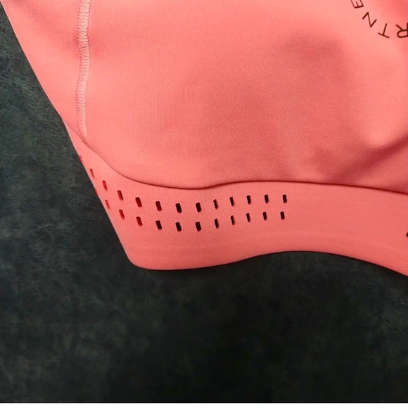 NWT Stella McCartney Sports Bra Size 34B - Picture 4 of 6